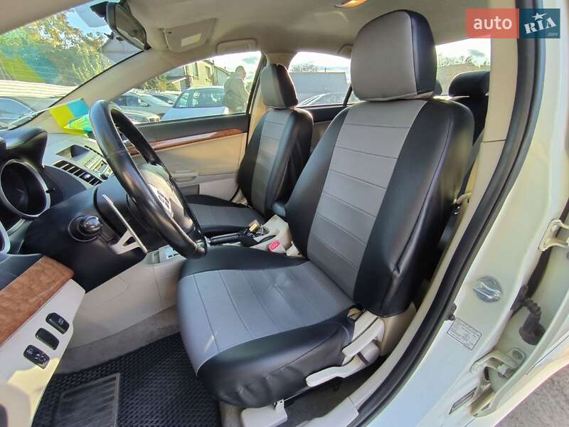 Седан Mitsubishi Lancer 2008 в Киеве