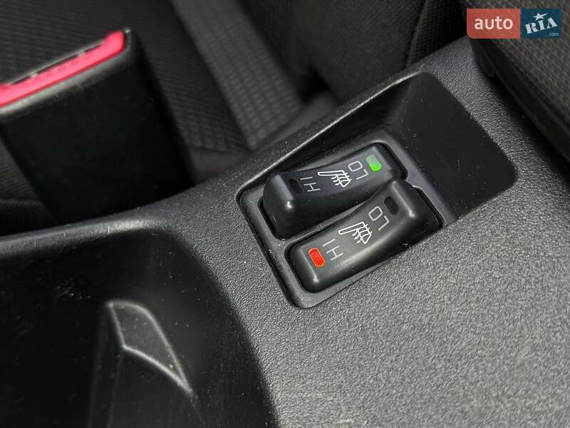 Седан Mitsubishi Lancer 2008 в Киеве