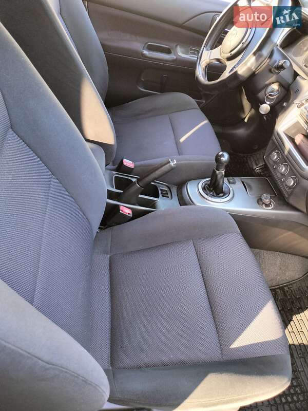 Універсал Mitsubishi Lancer 2006 в Чернівцях