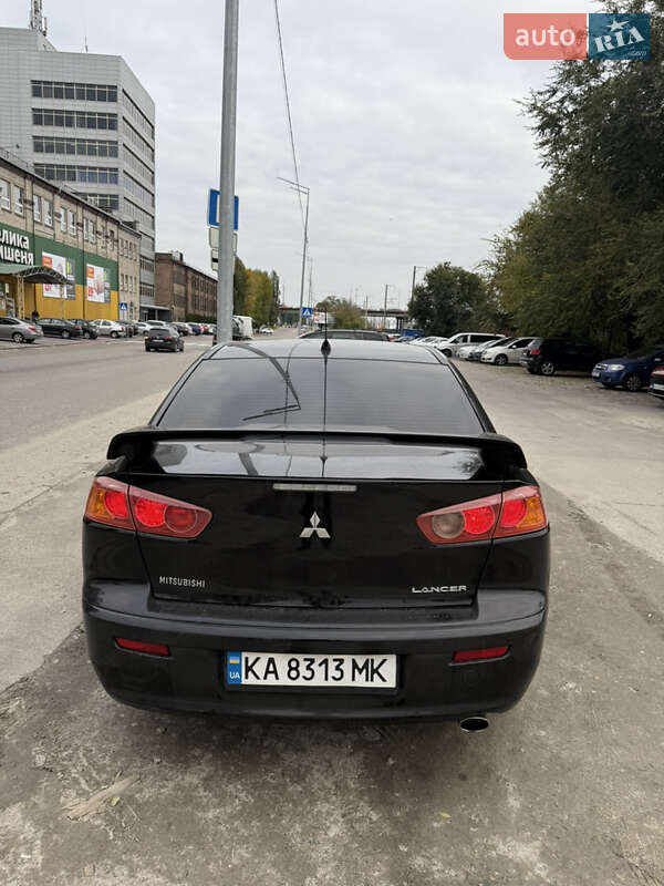 Седан Mitsubishi Lancer 2007 в Киеве