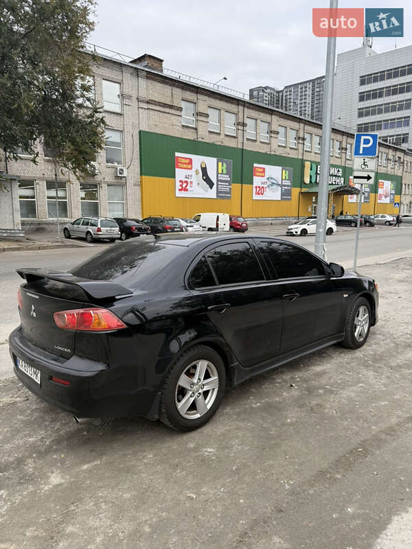Седан Mitsubishi Lancer 2007 в Киеве
