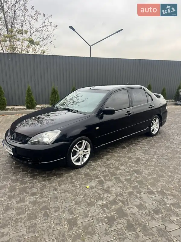 Mitsubishi Lancer