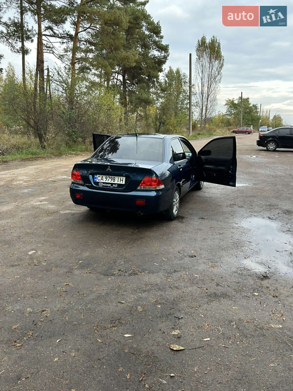 Седан Mitsubishi Lancer 2008 в Киеве фото 2 Седан Mitsubishi Lancer 2008 в Киеве