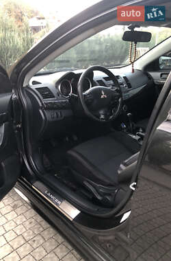 Седан Mitsubishi Lancer 2007 в  фото 7 Седан Mitsubishi Lancer 2007 в
