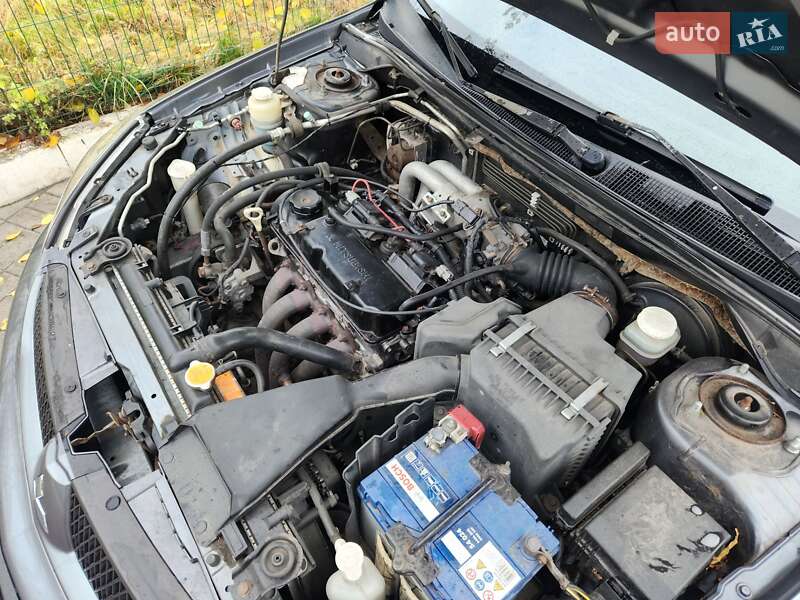 Седан Mitsubishi Lancer 2005 в Києві фото 33 Седан Mitsubishi Lancer 2005 в Києві