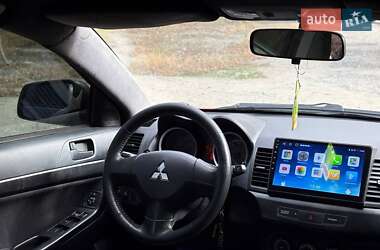 Седан Mitsubishi Lancer 2007 в  фото 6 Седан Mitsubishi Lancer 2007 в