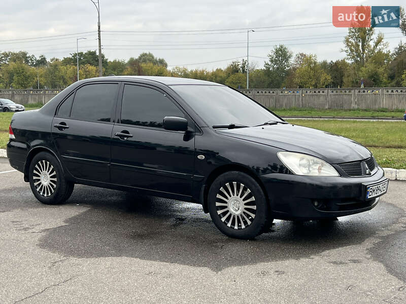 Седан Mitsubishi Lancer 2005 в Киеве