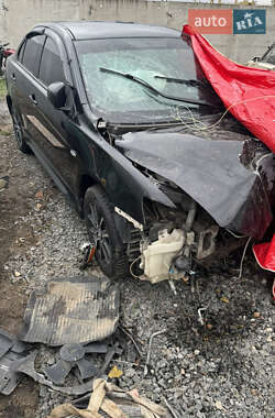 Седан Mitsubishi Lancer 2015 в 