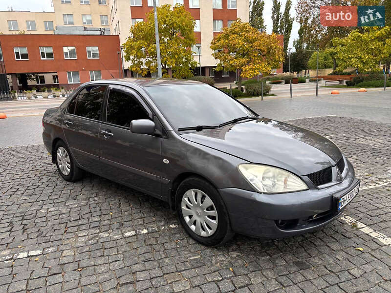 Седан Mitsubishi Lancer 2009 в Одессе