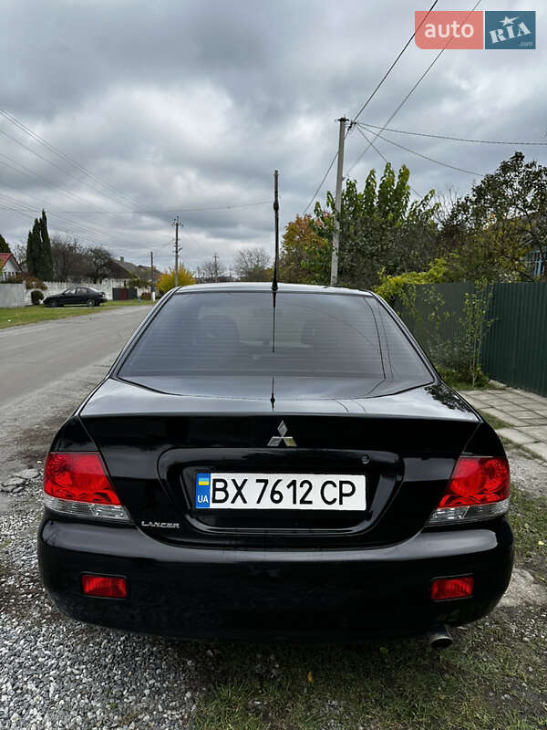 Седан Mitsubishi Lancer 2007 в Славуте