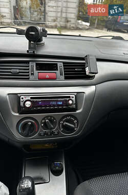 Седан Mitsubishi Lancer 2007 в 