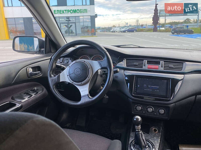 Седан Mitsubishi Lancer 2007 в Львове фото 18 Седан Mitsubishi Lancer 2007 в Львове