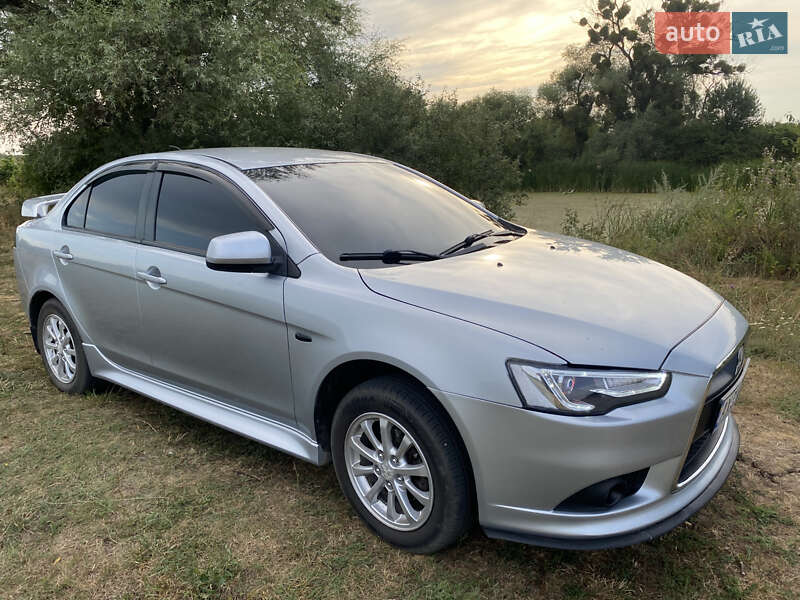 Седан Mitsubishi Lancer 2013 в Зміїві фото 7 Седан Mitsubishi Lancer 2013 в Зміїві