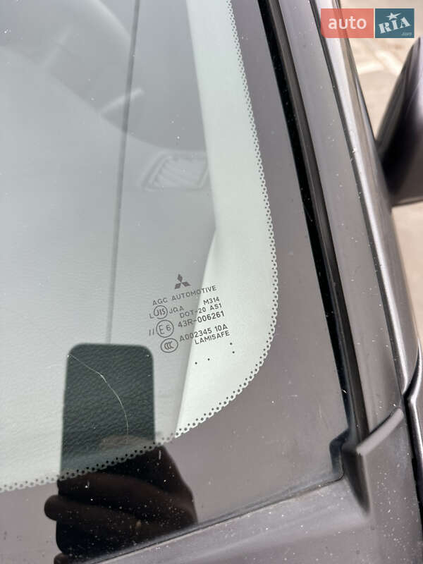 Седан Mitsubishi Lancer 2009 в Киеве