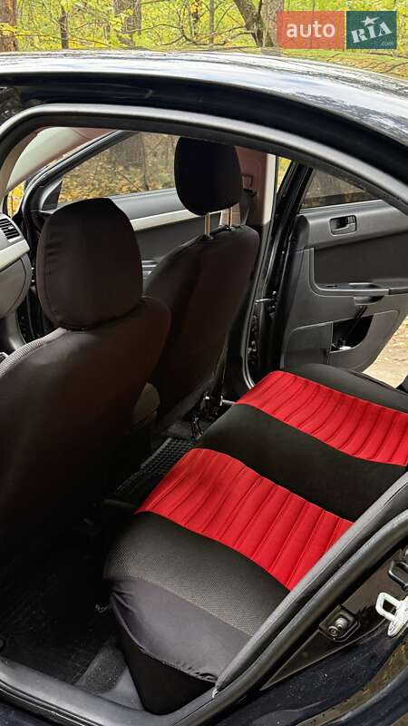 Седан Mitsubishi Lancer 2008 в Киеве фото 5 Седан Mitsubishi Lancer 2008 в Киеве