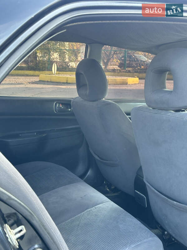 Седан Mitsubishi Lancer 2004 в Харькове фото 6 Седан Mitsubishi Lancer 2004 в Харькове