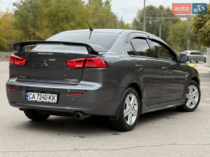 Седан Mitsubishi Lancer 2008 в Днепре