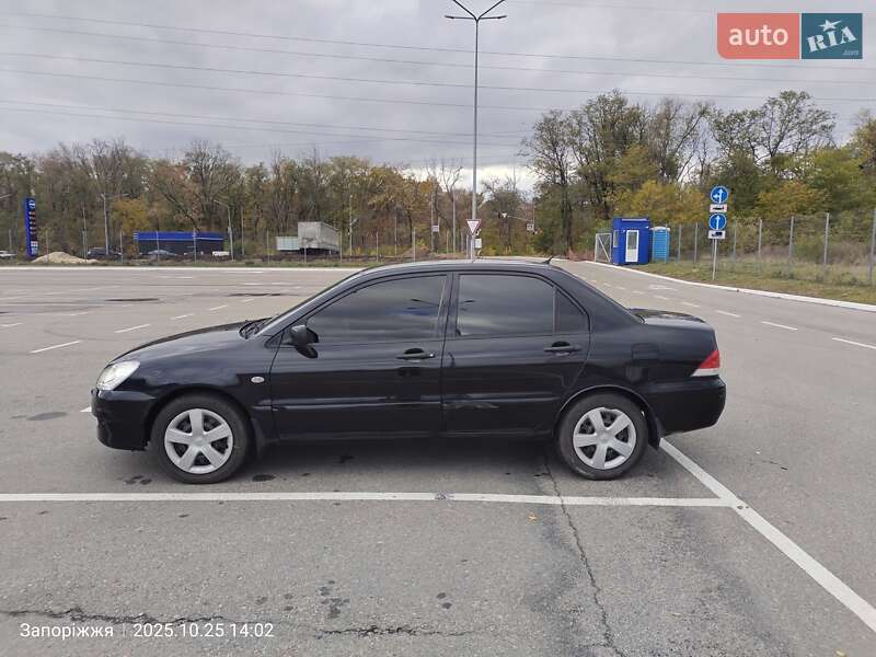 Седан Mitsubishi Lancer 2005 в Запорожье фото 4 Седан Mitsubishi Lancer 2005 в Запорожье