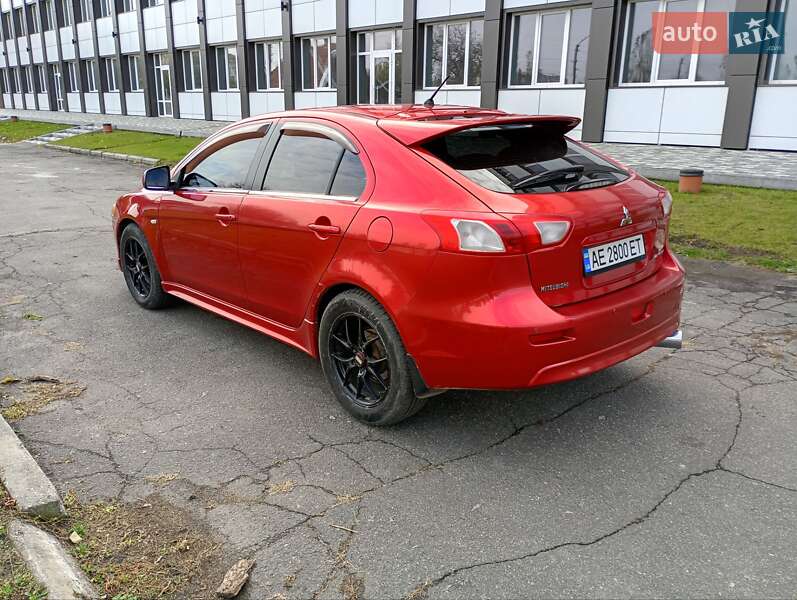 Хэтчбек Mitsubishi Lancer 2008 в Полтаве