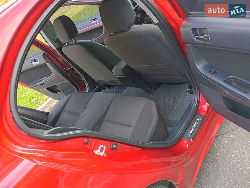 Хэтчбек Mitsubishi Lancer 2008 в Полтаве