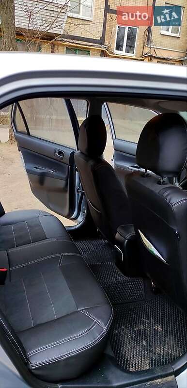 Седан Mitsubishi Lancer 2007 в Дніпрі фото 12 Седан Mitsubishi Lancer 2007 в Дніпрі