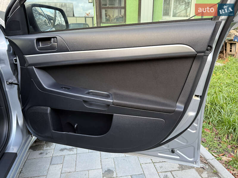 Седан Mitsubishi Lancer 2007 в Житомирі фото 44 Седан Mitsubishi Lancer 2007 в Житомирі