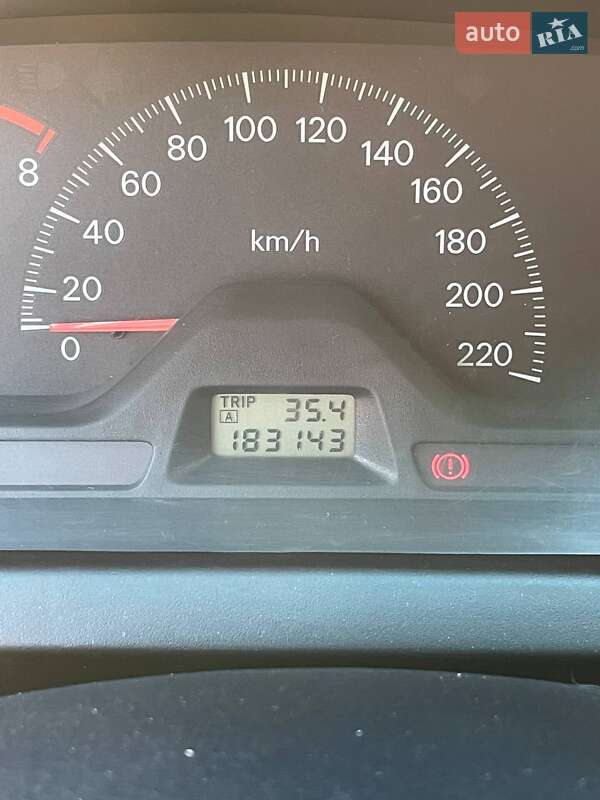 Седан Mitsubishi Lancer 2003 в Черновцах фото 4 Седан Mitsubishi Lancer 2003 в Черновцах