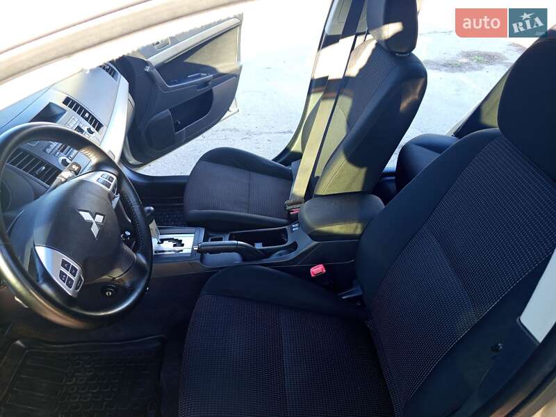Седан Mitsubishi Lancer 2007 в Христиновке