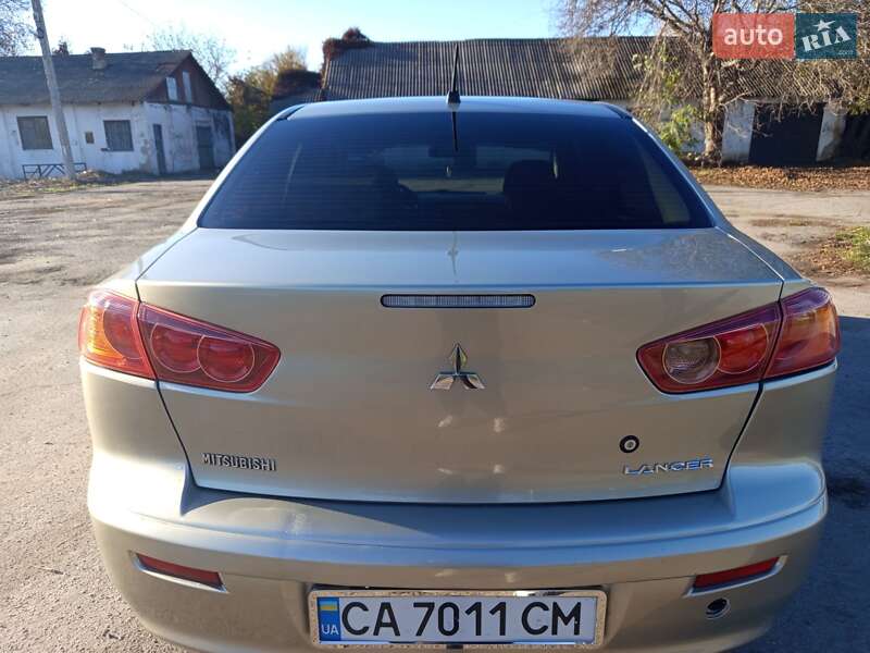 Седан Mitsubishi Lancer 2007 в Христиновке