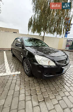 Седан Mitsubishi Lancer 2005 в  фото 3 Седан Mitsubishi Lancer 2005 в