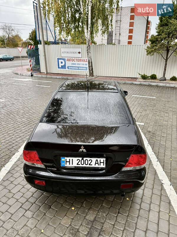 Седан Mitsubishi Lancer 2005 в Кременчуге фото 44 Седан Mitsubishi Lancer 2005 в Кременчуге