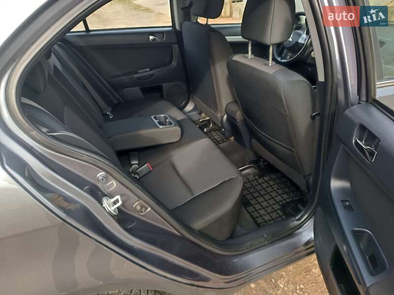 Хэтчбек Mitsubishi Lancer 2011 в Харькове фото 13 Хэтчбек Mitsubishi Lancer 2011 в Харькове