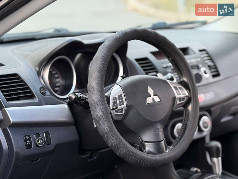 Седан Mitsubishi Lancer 2007 в Дніпрі фото 10 Седан Mitsubishi Lancer 2007 в Дніпрі