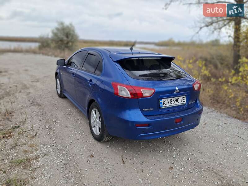 Хетчбек Mitsubishi Lancer 2008 в Новомосковську