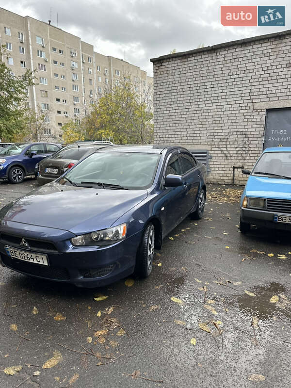 Седан Mitsubishi Lancer 2008 в Южноукраинске