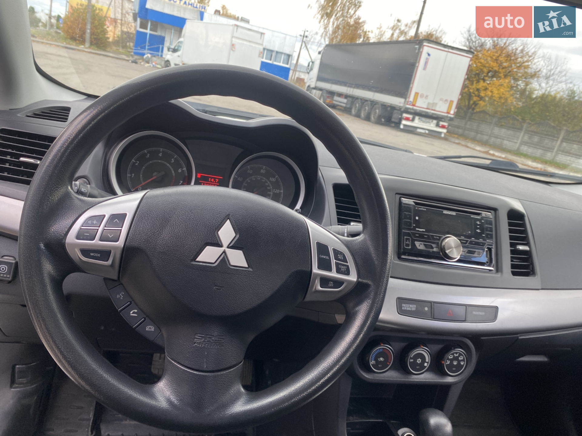 2015 Mitsubishi Lancer - мініатюра 17