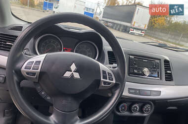 Седан Mitsubishi Lancer 2015 в 