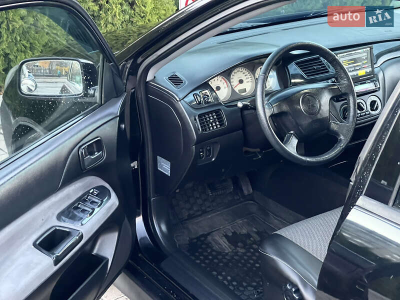 Седан Mitsubishi Lancer 2005 в Черкассах