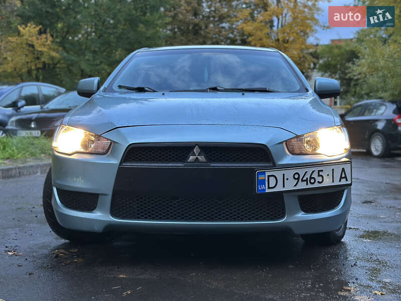 Седан Mitsubishi Lancer 2008 в Львові