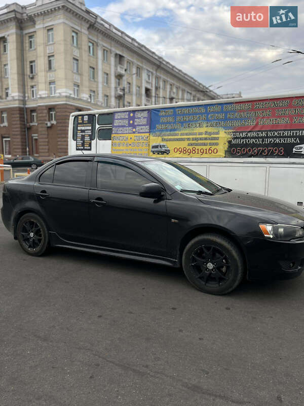 Седан Mitsubishi Lancer 2007 в Днепре