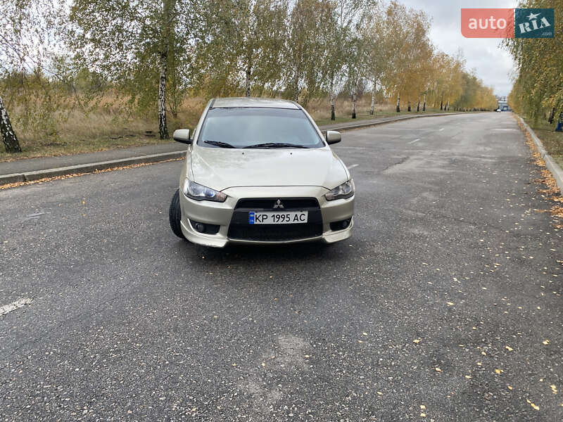 Седан Mitsubishi Lancer 2008 в Запорожье