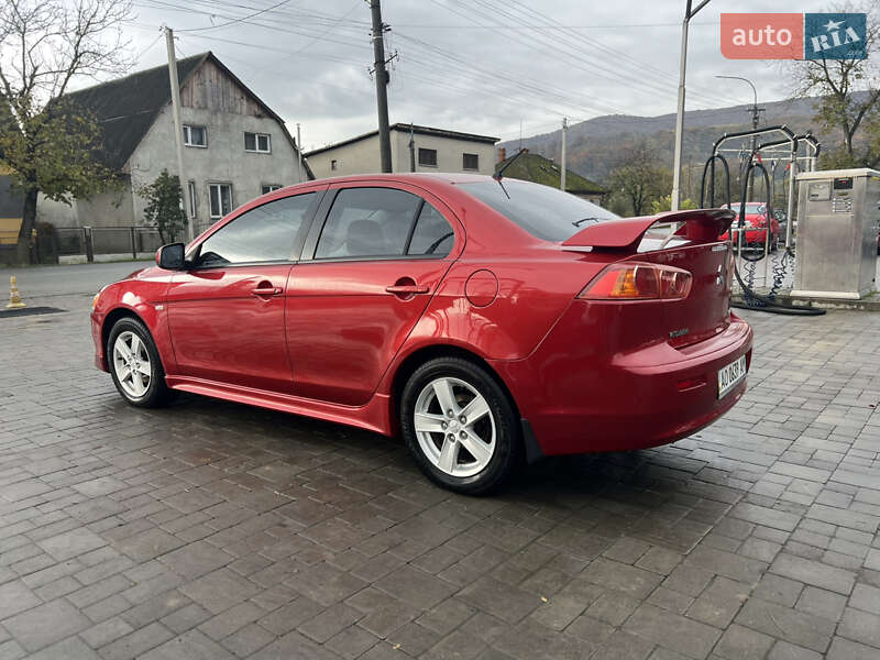 Седан Mitsubishi Lancer 2008 в Перечине