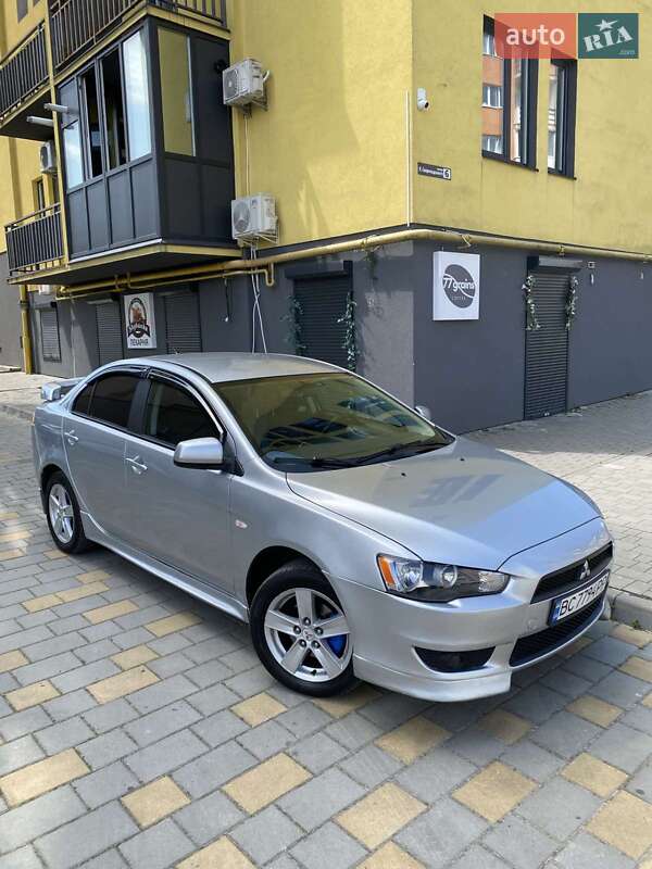 Седан Mitsubishi Lancer 2009 в Турці