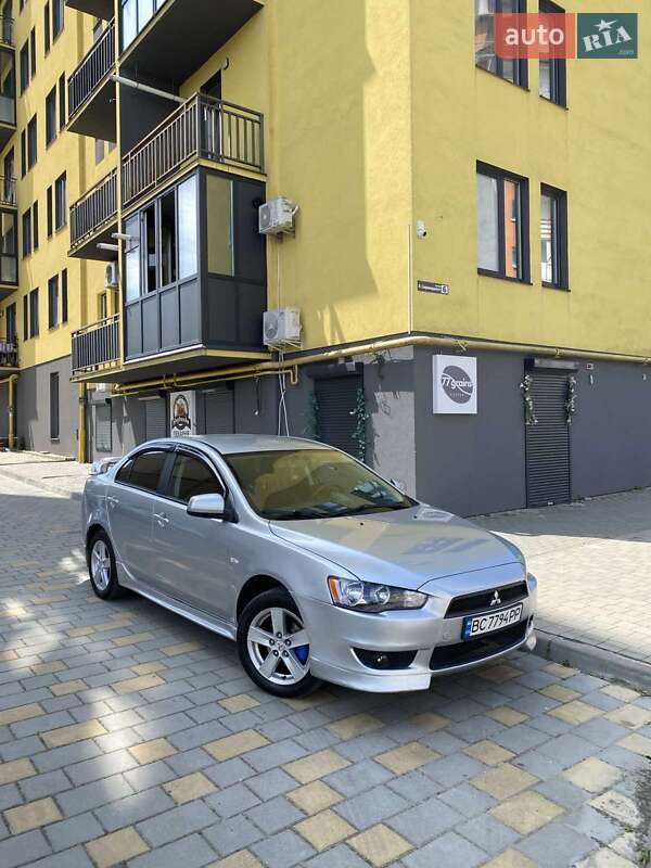 Седан Mitsubishi Lancer 2009 в Турці
