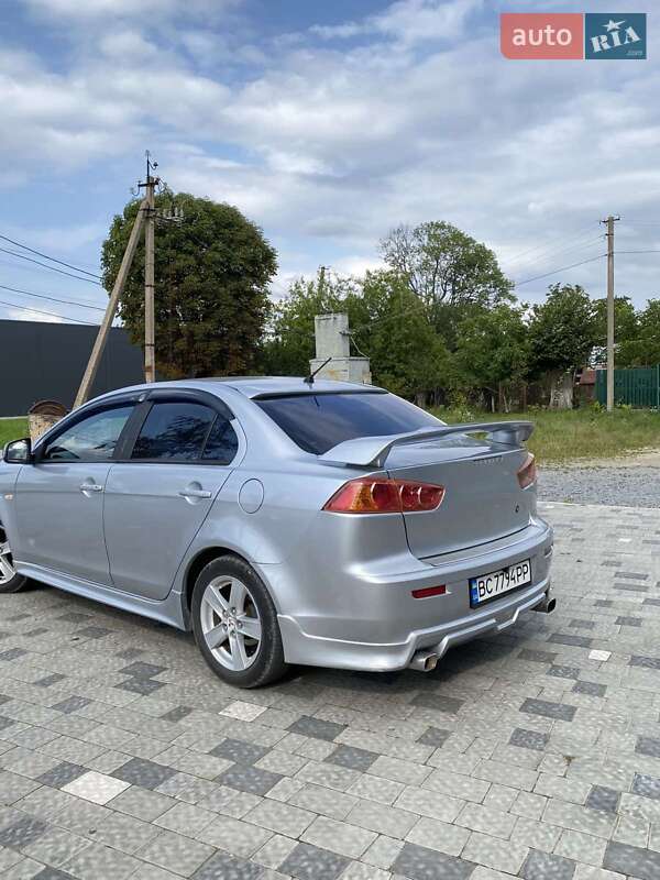 Седан Mitsubishi Lancer 2009 в Турці