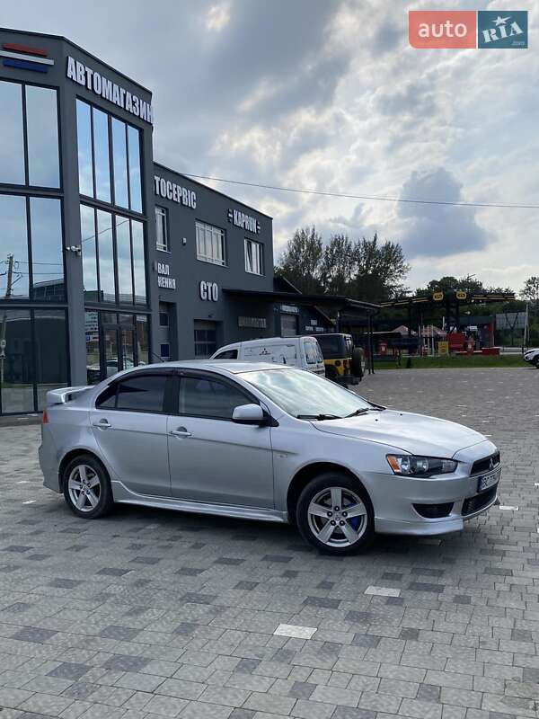 Седан Mitsubishi Lancer 2009 в Турці