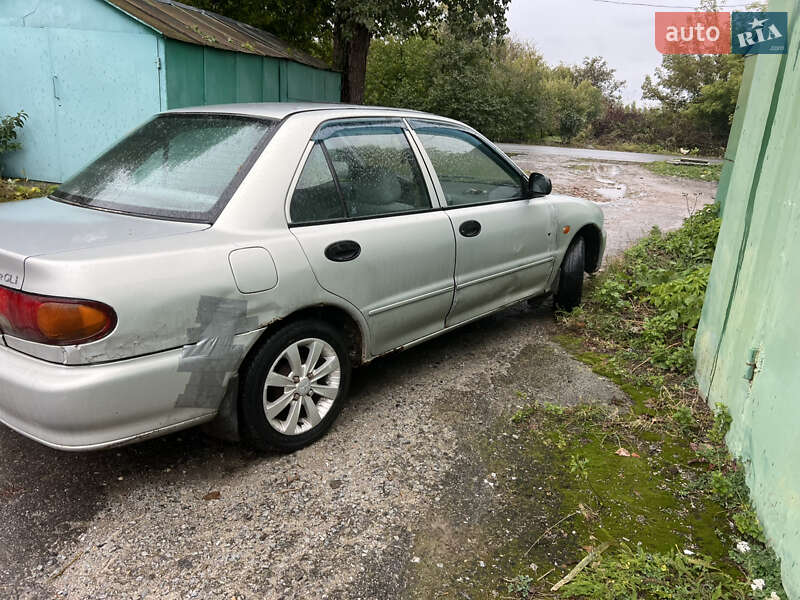 Седан Mitsubishi Lancer 1995 в Хмельницком фото 4 Седан Mitsubishi Lancer 1995 в Хмельницком