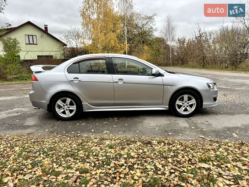 Седан Mitsubishi Lancer 2008 в Харькове фото 8 Седан Mitsubishi Lancer 2008 в Харькове