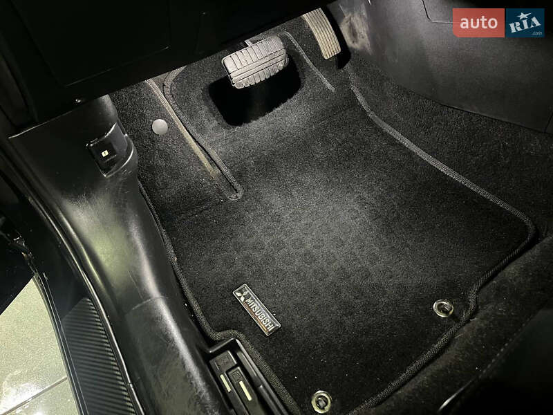 Седан Mitsubishi Lancer 2008 в Днепре