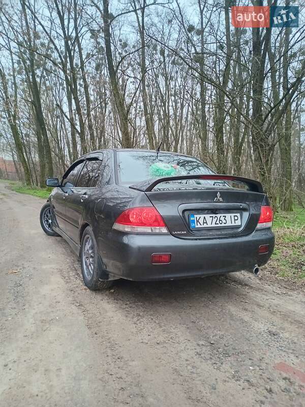 Седан Mitsubishi Lancer 2004 в Білогородці фото 6 Седан Mitsubishi Lancer 2004 в Білогородці